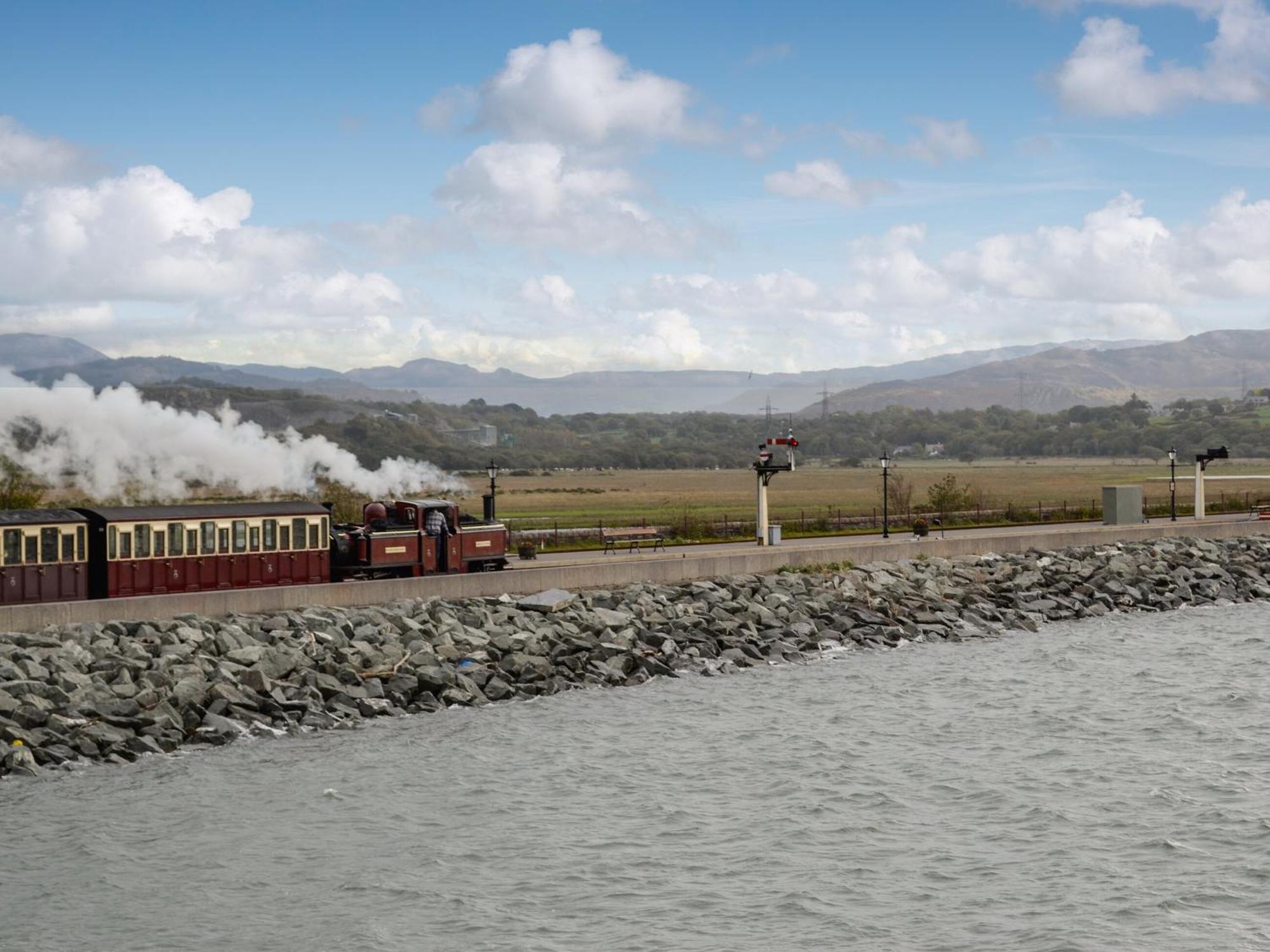 Ffestiniog View Villa Porthmadog Luaran gambar